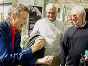 Luke Gravett - Magician in Carmarthen