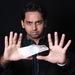 Magician in Mumbai, India - Mangesh Desai